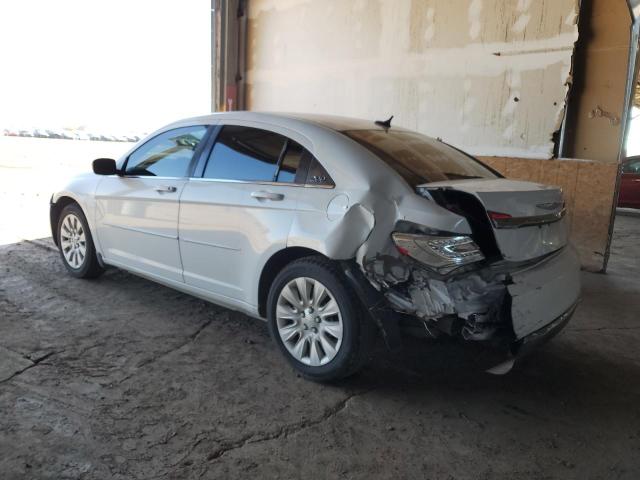 1C3BC4FB8BN563968 - 2011 CHRYSLER 200 LX WHITE photo 2