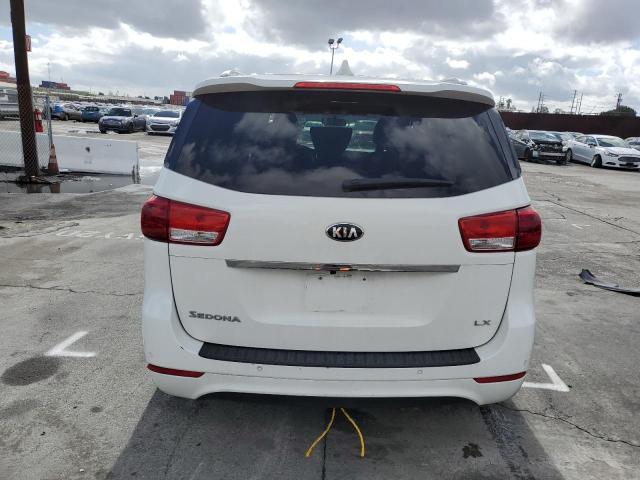 KNDMB5C18G6198881 - 2016 KIA SEDONA LX WHITE photo 6