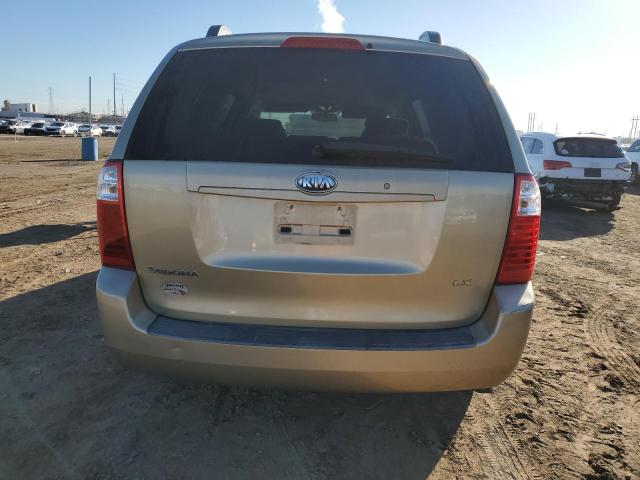 KNDMB233266035948 - 2006 KIA SEDONA EX TAN photo 6