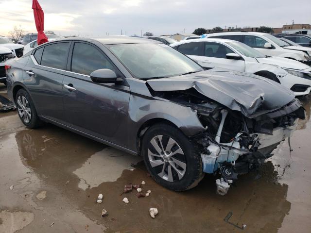 1N4BL4BV7LC161373 - 2020 NISSAN ALTIMA S GRAY photo 4