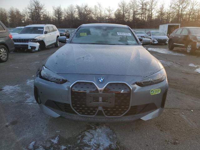 WBY83FB05RFS82087 - 2024 BMW I4 XDRIVE 40 灰色 照片 5