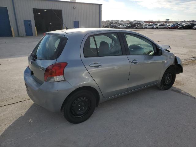 JTDKT903495256804 - 2009 TOYOTA YARIS SILVER photo 3