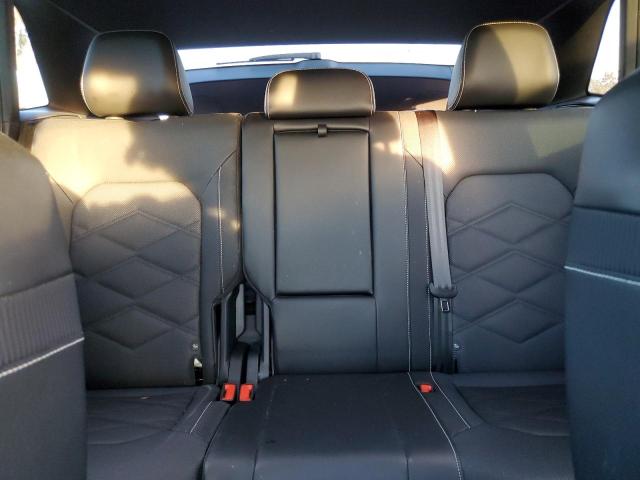 1V2JE2CA0RC228032 - 2024 VOLKSWAGEN ATLAS CROS SE BLACK photo 10