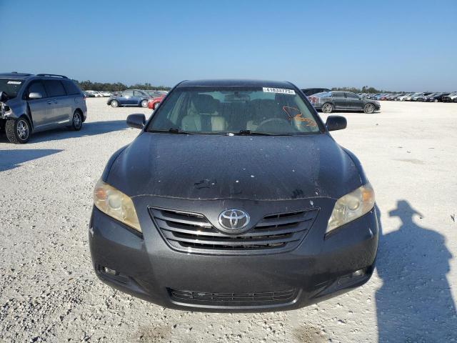 4T1BE46KX7U570127 - 2007 TOYOTA CAMRY SE A CE GRAY photo 5