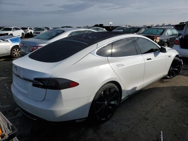 5YJSA1CP6CFP01586 - 2012 TESLA MODEL S WHITE photo 3