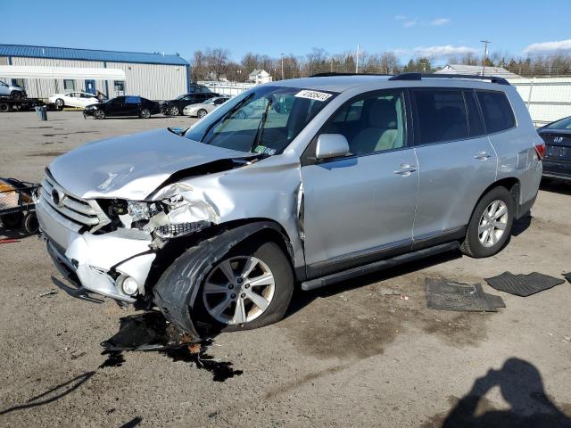 5TDBK3EH4CS096834 - 2012 TOYOTA HIGHLANDER BASE SILVER photo 1