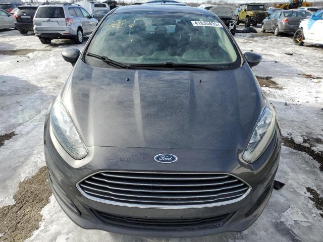 3FADP4EJ3KM134898 - 2019 FORD FIESTA SE GRAY photo 5