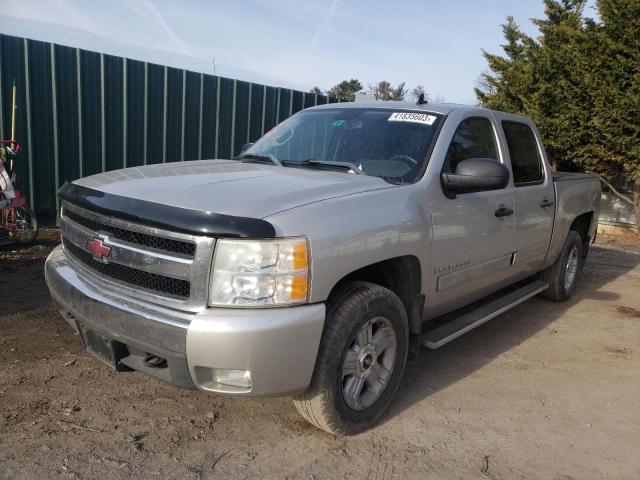 2GCEK13M971650626 - 2007 CHEVROLET SILVERADO K1500 CREW CAB SILVER photo 2