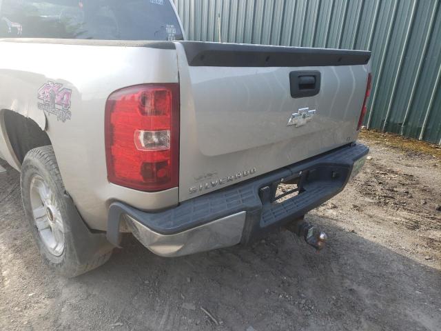 2GCEK13M971650626 - 2007 CHEVROLET SILVERADO K1500 CREW CAB SILVER photo 9