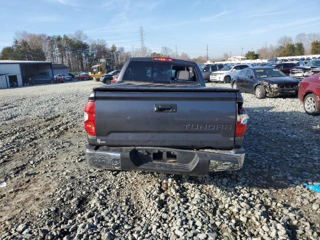 5TFRM5F11KX143011 - 2019 TOYOTA TUNDRA DOUBLE CAB SR/SR5 GRAY photo 6