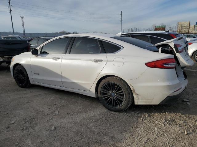 3FA6P0RU5KR129808 - 2019 FORD FUSION TITANIUM WHITE photo 2