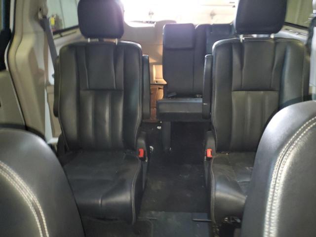 2C4RC1CG9GR208438 - 2016 CHRYSLER TOWN & COU TOURING L WHITE photo 10