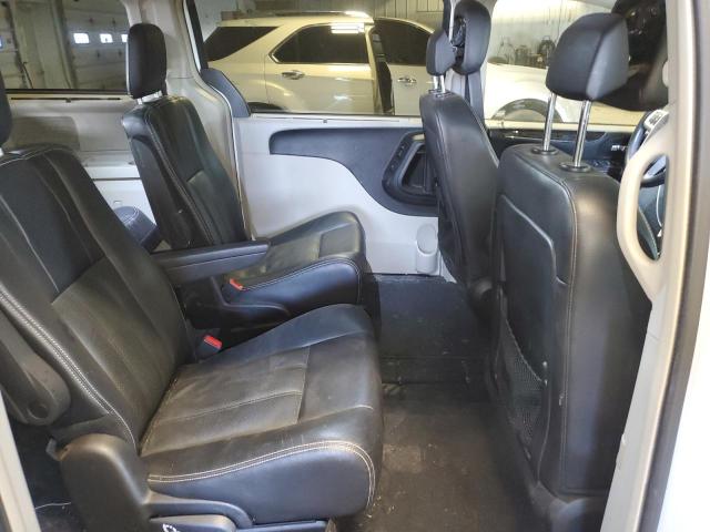 2C4RC1CG9GR208438 - 2016 CHRYSLER TOWN & COU TOURING L WHITE photo 11