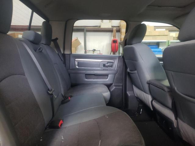 3C6UR5DL1JG212967 - 2018 RAM 2500 SLT შავი ფოტო 10