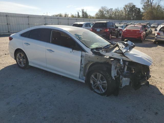 5NPE34AF3KH816472 - 2019 HYUNDAI SONATA LIMITED WHITE photo 4