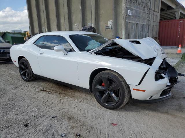 2C3CDZAGXFH720562 - 2015 DODGE CHALLENGER SXT WHITE photo 4