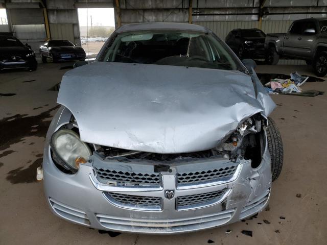 1B3ES26C15D170799 - 2005 DODGE NEON BASE SILVER photo 5