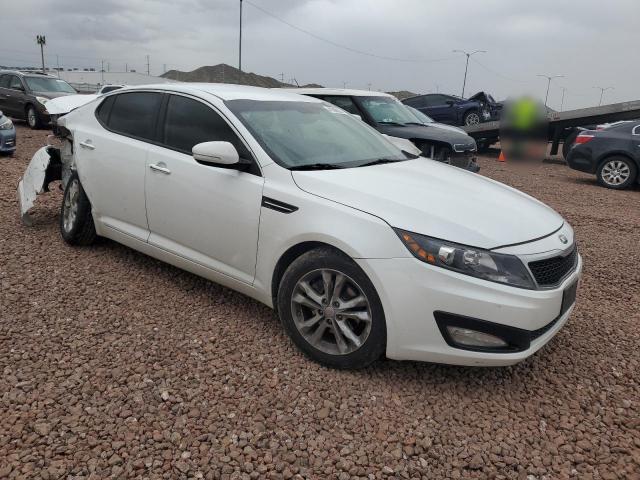 5XXGN4A74DG126837 - 2013 KIA OPTIMA EX WHITE photo 4