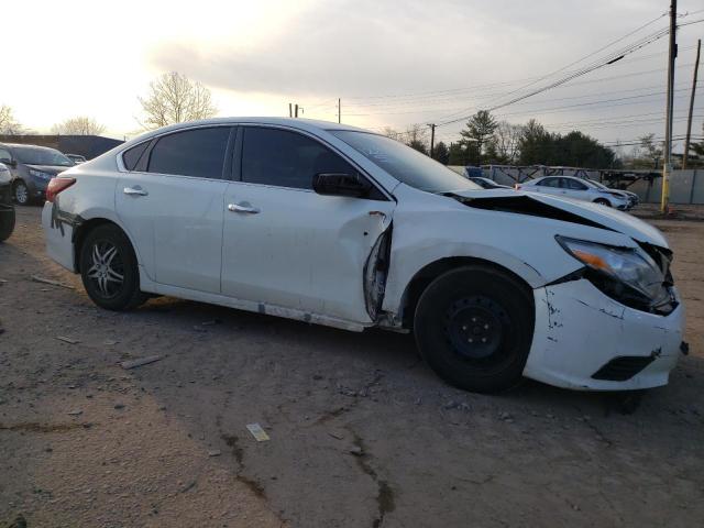 1N4AL3AP7JC117007 - 2018 NISSAN ALTIMA 2.5 WHITE photo 4