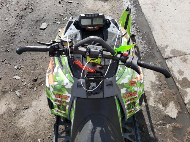 4UF20SNW6LT104246 - 2020 ARCTIC CAT SNOWMOBILE 绿色 照片 5