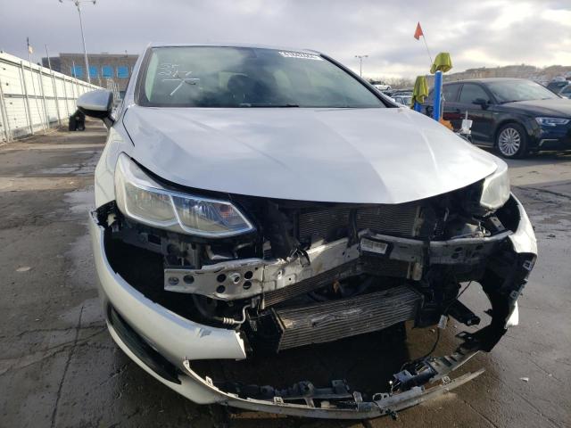 1G1BJ5SM9K7105870 - 2019 CHEVROLET CRUZE SILVER photo 5