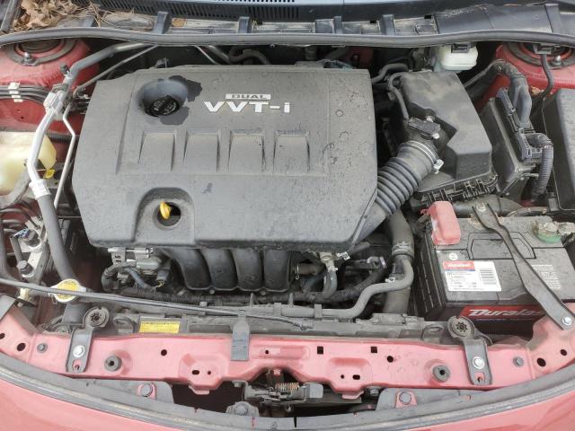 1NXBU4EE5AZ382797 - 2010 TOYOTA COROLLA BASE RED photo 11