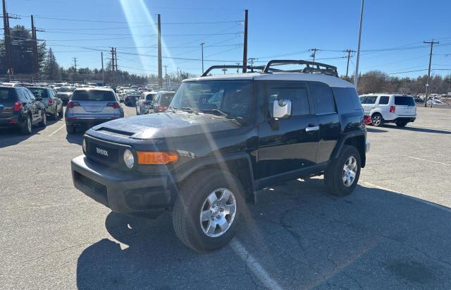 JTEBU11F870016586 - 2007 TOYOTA FJ CRUISER BLACK photo 2