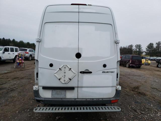 WD3PE8CB0C5702445 - 2012 MERCEDES-BENZ SPRINTER 2500 WHITE photo 6