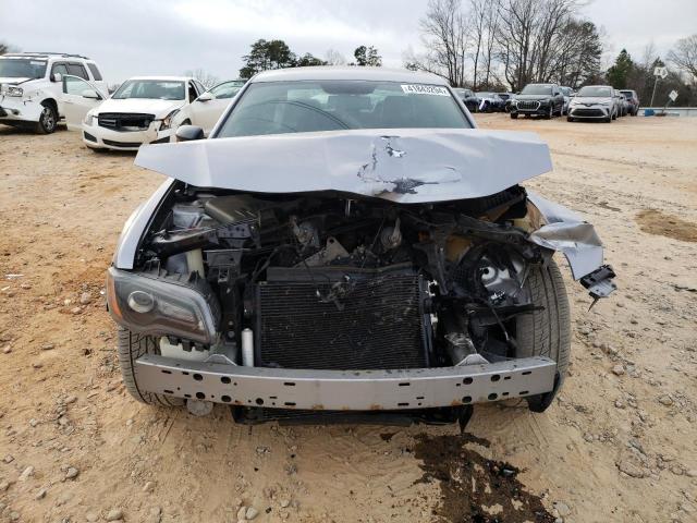 2C3CCAGG8DH590144 - 2013 CHRYSLER 300 S SILVER photo 5