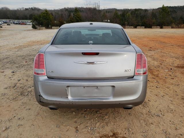 2C3CCAGG8DH590144 - 2013 CHRYSLER 300 S SILVER photo 6