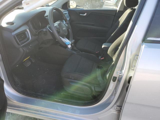 3KPA24AD7PE533794 - 2023 KIA RIO LX SILVER photo 7