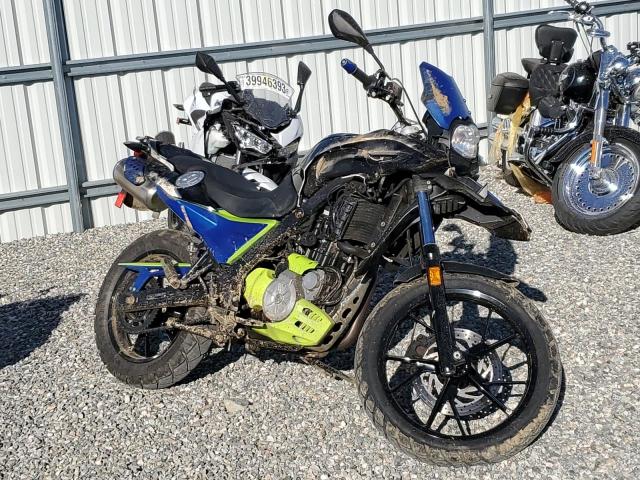 WB1018909EZY95440 - 2014 BMW G650 GS TWO TONE photo 1