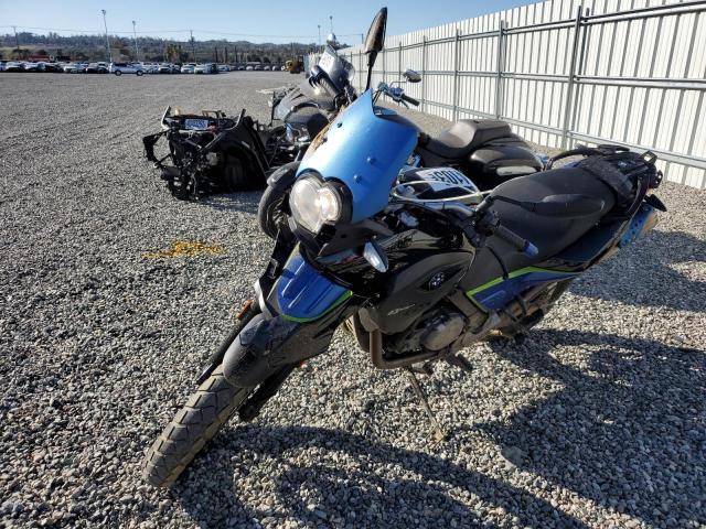 WB1018909EZY95440 - 2014 BMW G650 GS TWO TONE photo 2