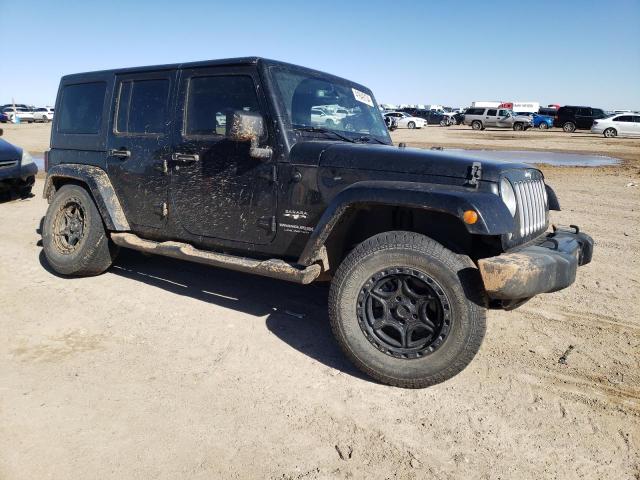 1C4HJWEG2JL931057 - 2018 JEEP WRANGLER U SAHARA BLACK photo 4