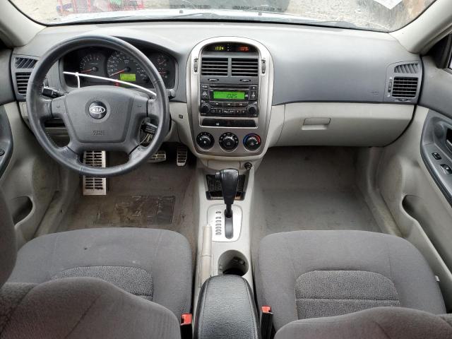 KNAFE161065273496 - 2006 KIA SPECTRA5 SILVER photo 8