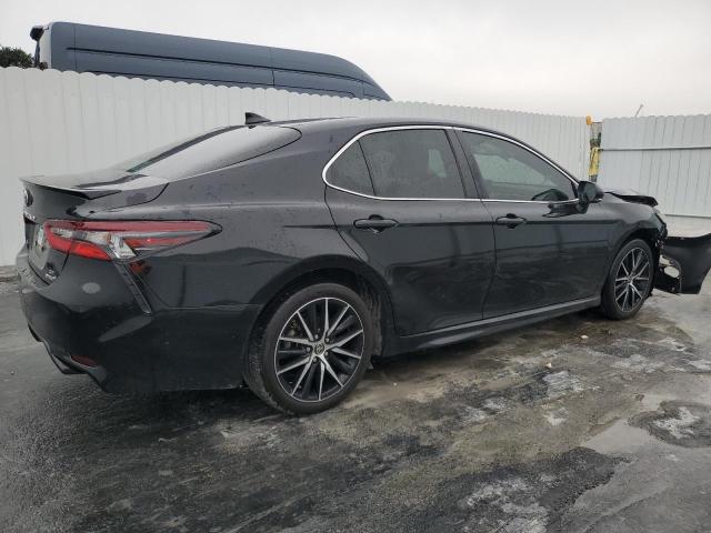 4T1S31AK6RU062008 - 2024 TOYOTA CAMRY SE NIGHT SHADE BLACK photo 3