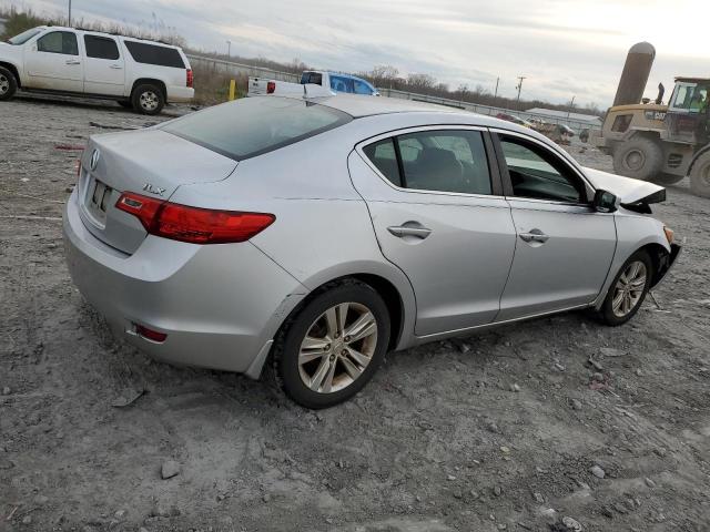 19VDE1F36DE009706 - 2013 ACURA ILX 20 SILVER photo 3