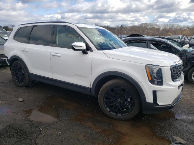 5XYP3DHC2NG256024 - 2022 KIA TELLURIDE EX WHITE photo 4