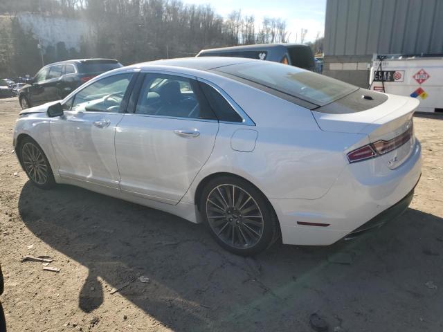 3LN6L2J93FR615334 - 2015 LINCOLN MKZ WHITE photo 2