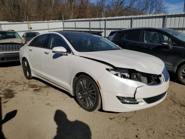 3LN6L2J93FR615334 - 2015 LINCOLN MKZ WHITE photo 4