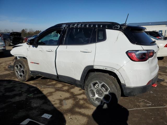 3C4NJDDB4NT223111 - 2022 JEEP COMPASS TRAILHAWK WHITE photo 2