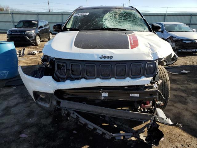 3C4NJDDB4NT223111 - 2022 JEEP COMPASS TRAILHAWK WHITE photo 5