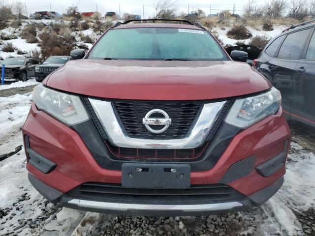 5N1AT2MV4HC816051 - 2017 NISSAN ROGUE SV RED photo 5