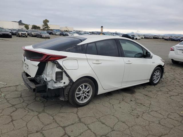 JTDKARFP4H3058072 - 2017 TOYOTA PRIUS PRIM WHITE photo 3