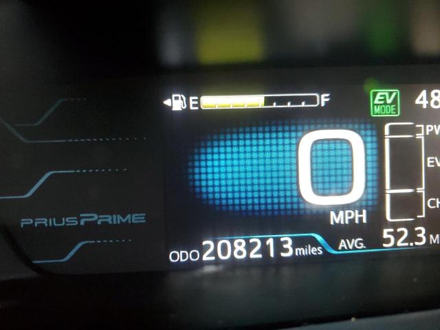 JTDKARFP4H3058072 - 2017 TOYOTA PRIUS PRIM WHITE photo 9