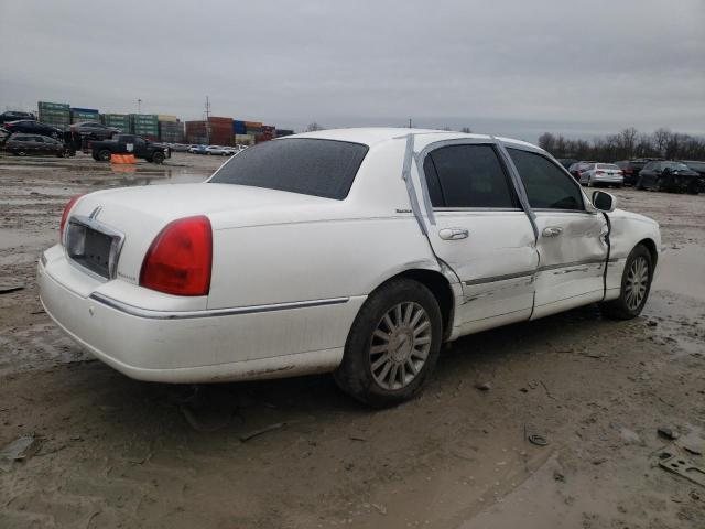 1LNHM81W84Y610126 - 2004 LINCOLN TOWN CAR EXECUTIVE WHITE photo 3