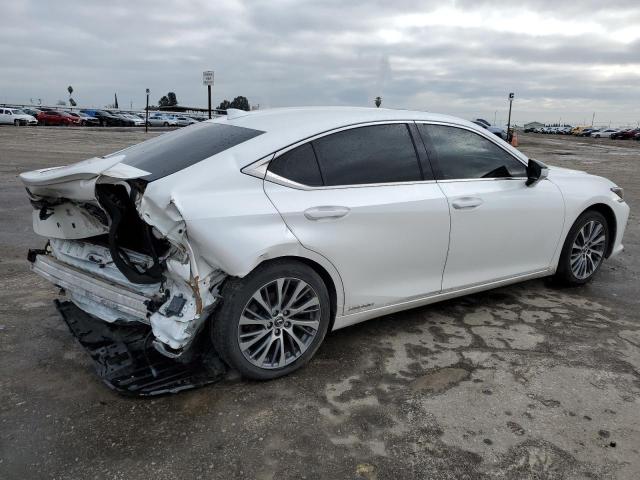 JTHB21B11K2037417 - 2019 LEXUS ES 300H WHITE photo 3