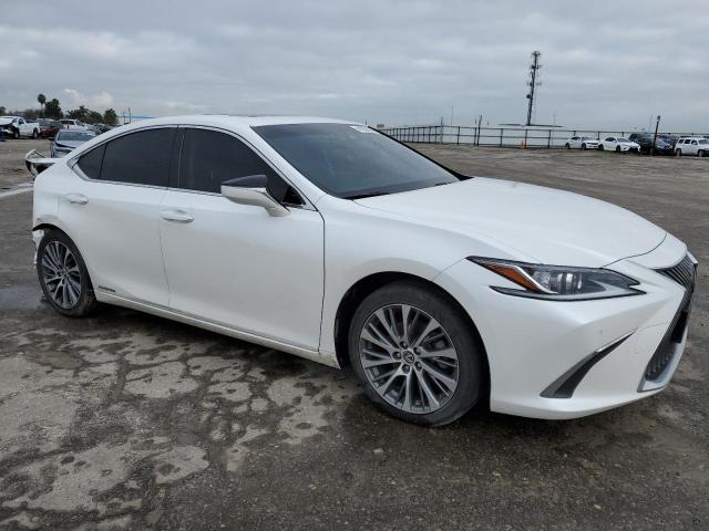 JTHB21B11K2037417 - 2019 LEXUS ES 300H WHITE photo 4