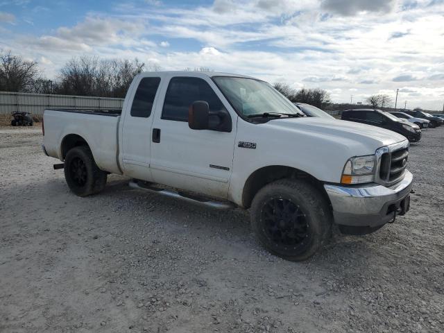 1FTNX20P73ED21311 - 2003 FORD F250 SUPER DUTY WHITE photo 4