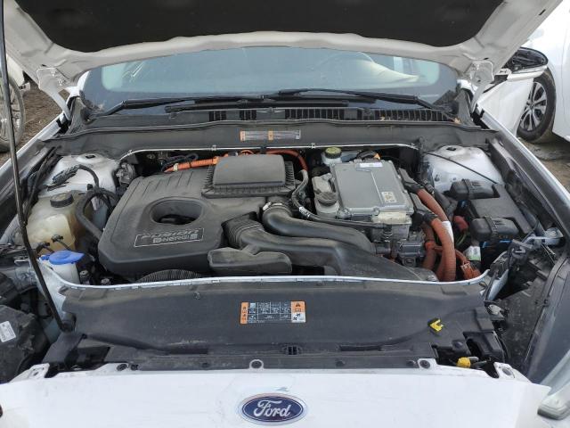 3FA6P0SU2ER357747 - 2014 FORD FUSION TITANIUM PHEV WHITE photo 11